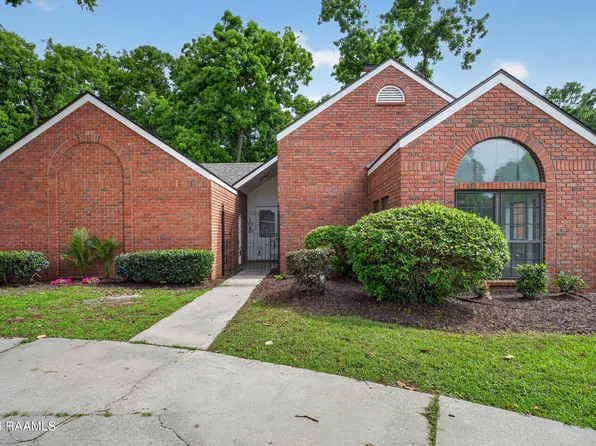 200 Autumn Oak Bnd, Lafayette, LA 70508