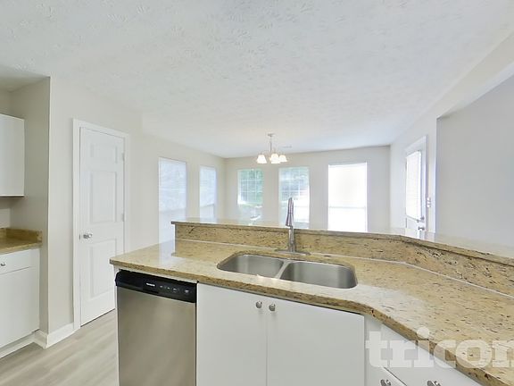 5th image of 55 Braelinn Creek Ct