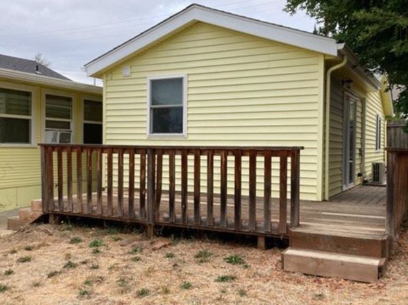 1007 NE Hefley St #A