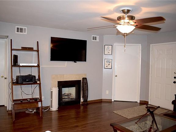 5th image of 420 Forestway 103 Cir