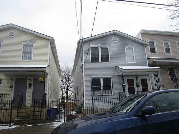 3rd image of 260 Randolph Ave