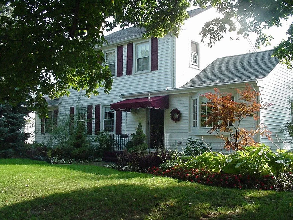 1706 Wittenberg Blvd E photo 1