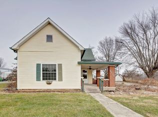 8372 Main St, Coatesville, IN 46121