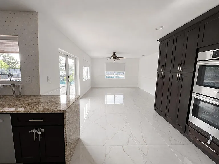 5040 SW 117th Way — Photo 13