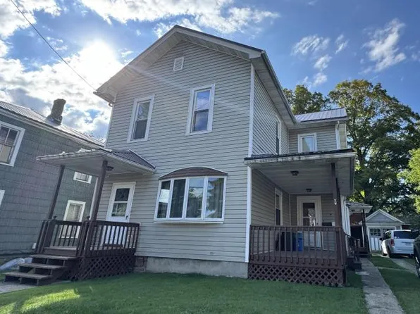 9 W 5th Ave #1, Warren, PA 16365