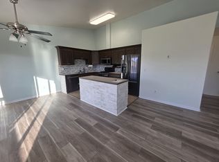 4930 Barrington Loop, Anchorage, AK 99503