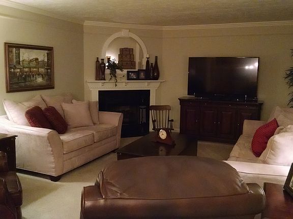 2nd image of 750 Peregrine Dr