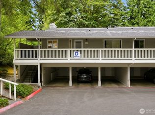 Arjanwood Condominiums, Bellevue, WA 98007