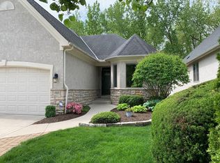 1965 Marblecliff Crossing Ct, Columbus, OH 43204