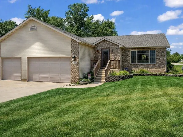 12806 Fawn Ct, Cedar Lake, IN 46303