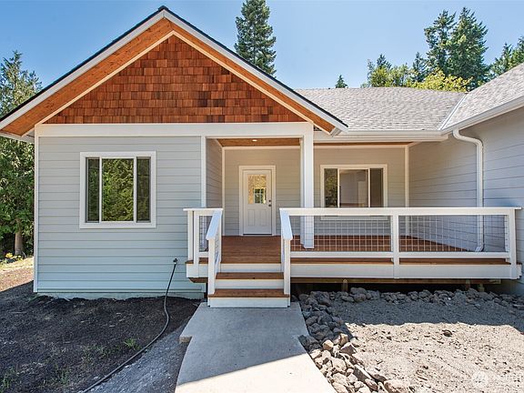 3rd image of 702 Chelsamish Drive