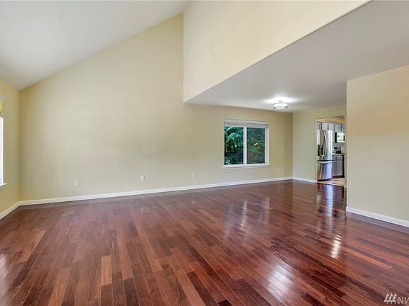4th image of 3039 Westside Dr NW