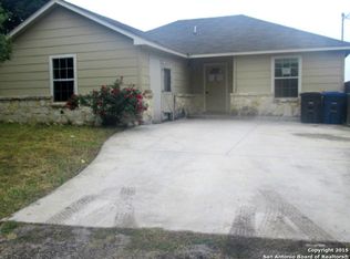 8827 Troy Dr, San Antonio, TX 78221