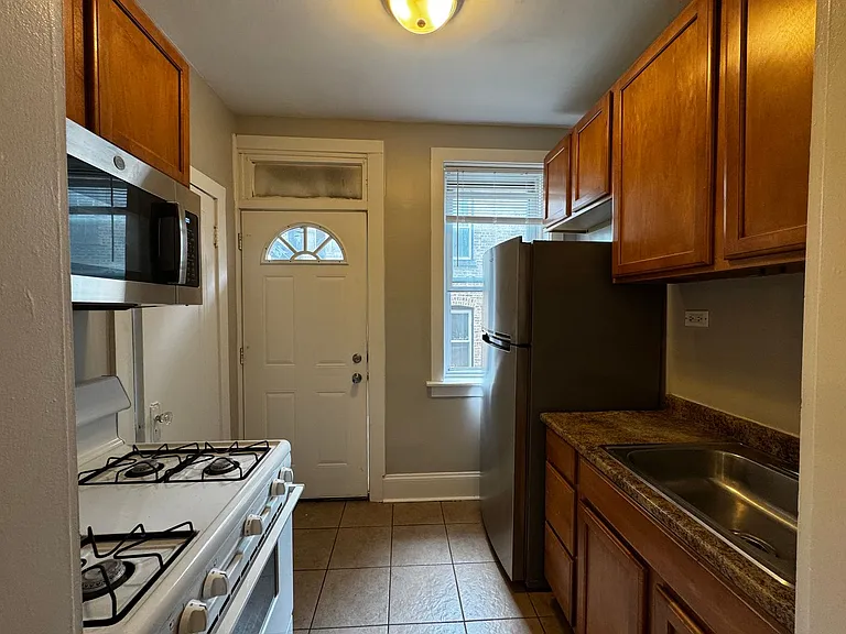3834 W Palmer St #1C — Photo 2