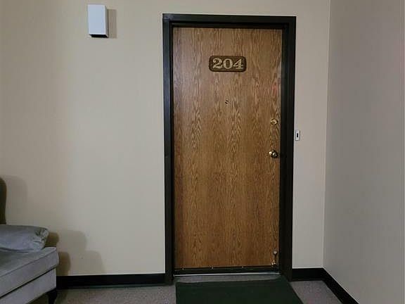 2nd image of 432 Heritage Dr #204
