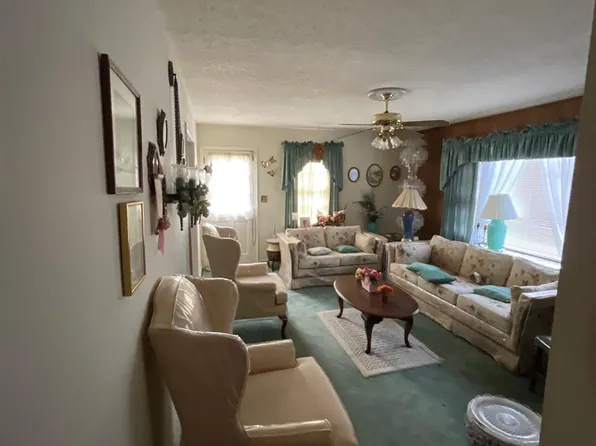 2851 Timber Ridge Rd, Bedford, VA 24523