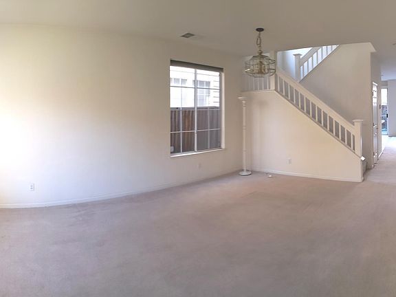 3rd image of 957 Desmet Ln