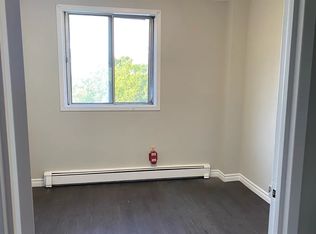 750 Wallace St #3-BEDROOM, Chatham Kent, ON N8A4Y1