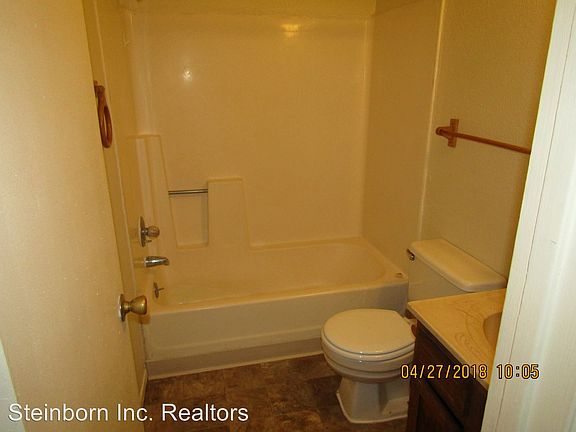 5th image of 780 Spruce Ave APT 8