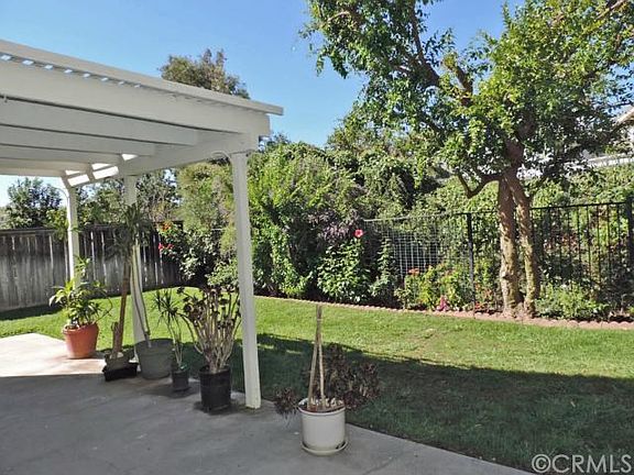 2nd image of 15561 Ficus St
