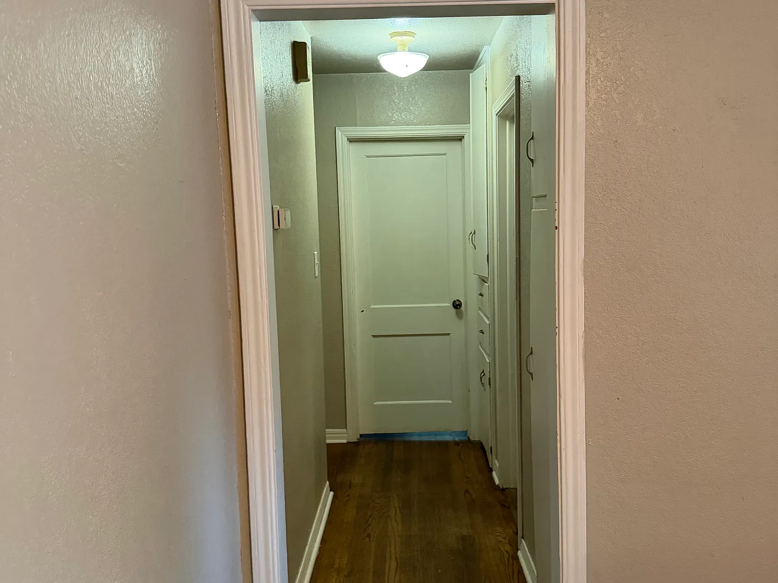 3 bed, 864 sqft, $1,400 — Photo 4