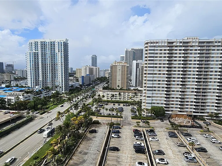1980 S Ocean Dr #15K — Photo 22