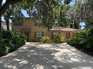 9209 N Hartts Dr APT B, Tampa, FL 33617