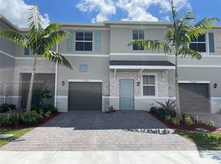 750 SE 19th St, Homestead, FL 33034