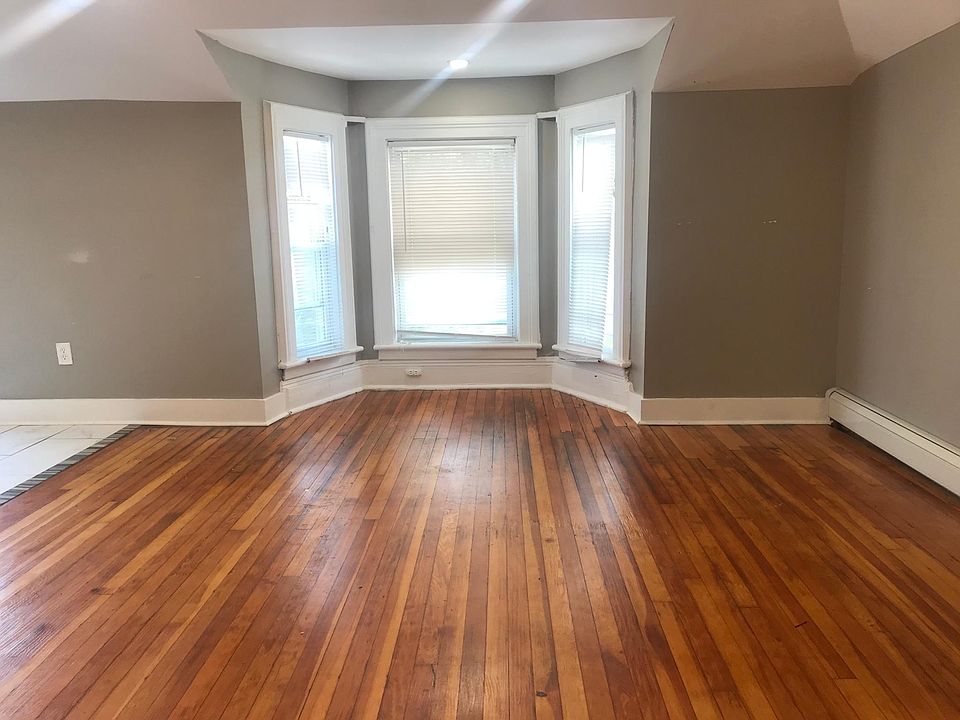 2nd image of 121 Lembeck Ave Floor 3