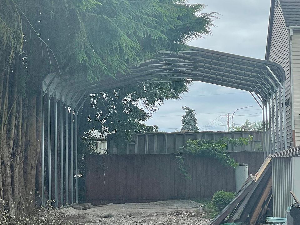 2nd image of 5001 Auburn Way N