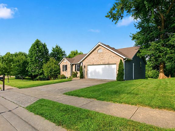 2nd image of 2116 Appomattox Ct