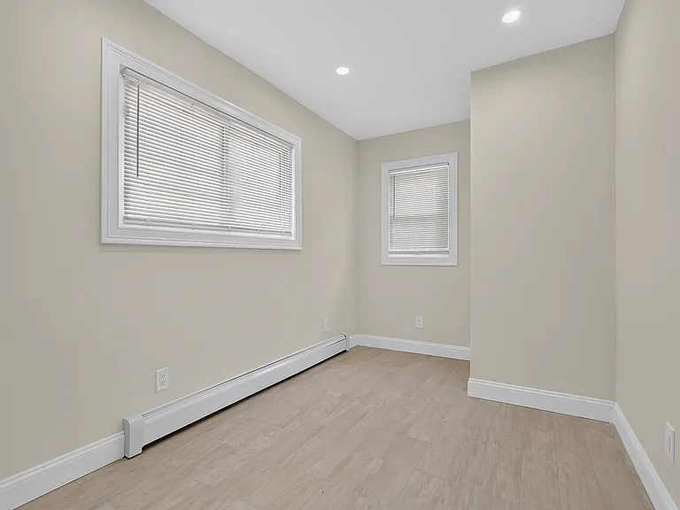88 Buffalo Ave #2 — Photo 18