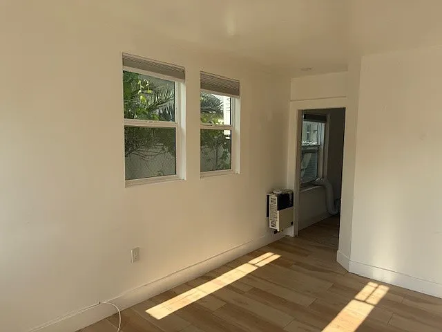 777 N Los Robles Ave #10 — Photo 7