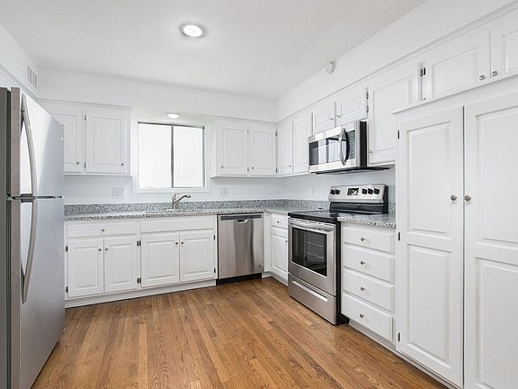 3rd image of 9700 N Campbell Dr