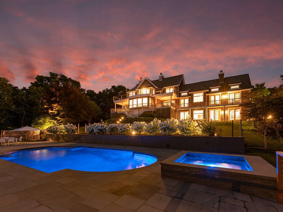 107 Stoney Hill Rd, Sag Harbor, NY 11963 Zillow