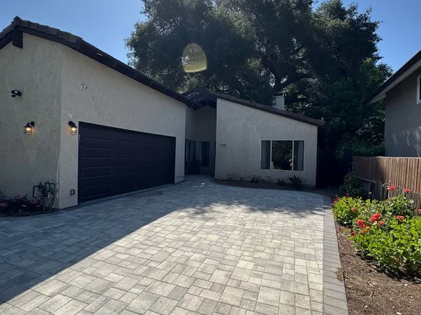 4140 Meadow Lark Dr, Calabasas, CA 91302