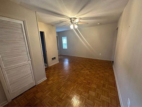 3rd image of 190 Noble Ave Floor 2