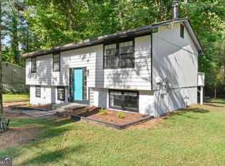 5779 Bobbin Ln, Lithonia, GA 30058