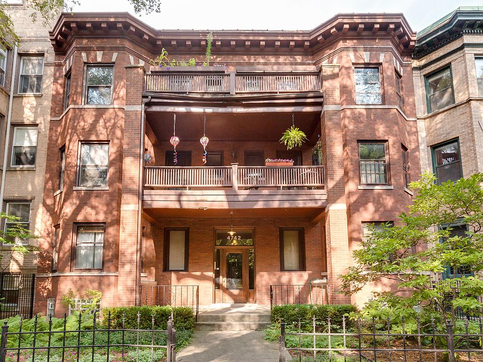 1st image of 4742 N Magnolia Ave APT 1S