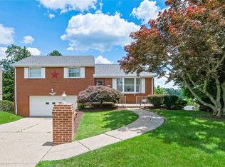 2422 Silver Oak Pl, Pittsburgh, PA 15220