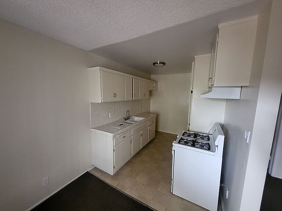 3rd image of 260 N Michigan Ave APT 10