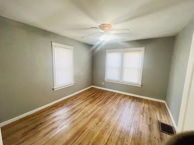 3320 Dix Ave — Photo 14