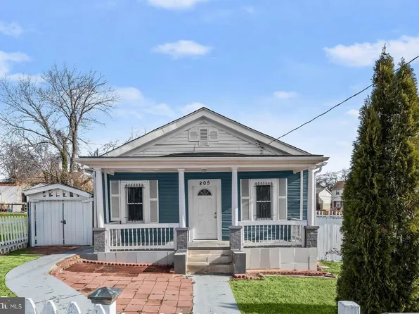 805 Eastern Ave, Capitol Heights, MD 20743