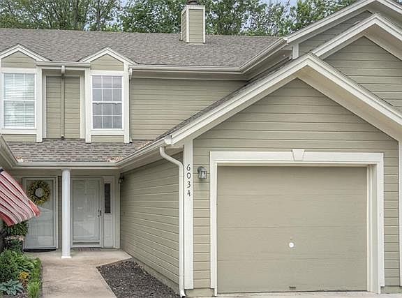 4th image of 6034 NE Moonstone Dr