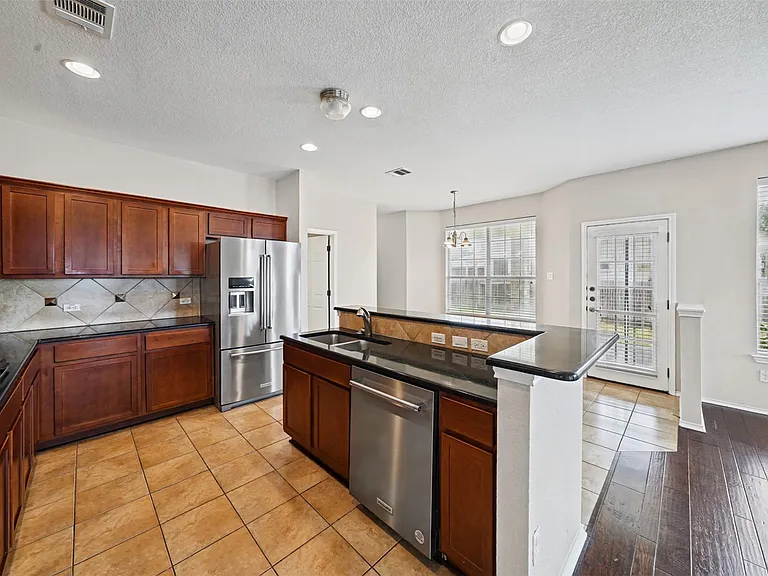 15417 Staked Plains Loop — Photo 19