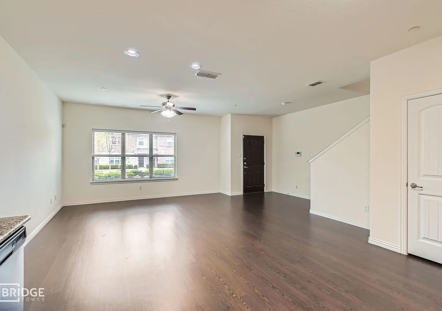 1349 Lake Crest Lane N, Lewisville, Texas 75057 — Photo 4