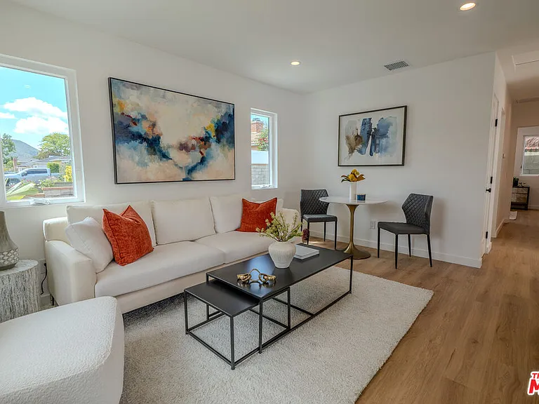 1139 N Lima St — Photo 8