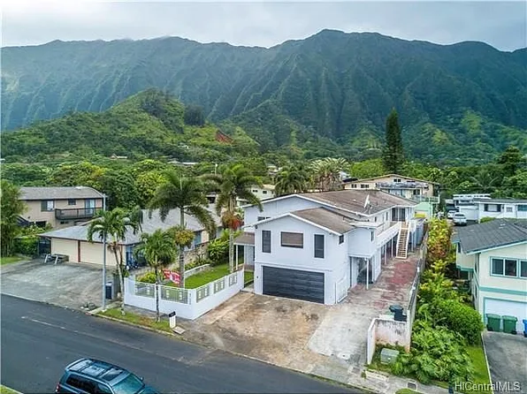 47-544 Hakuhale St, Kaneohe, HI 96744