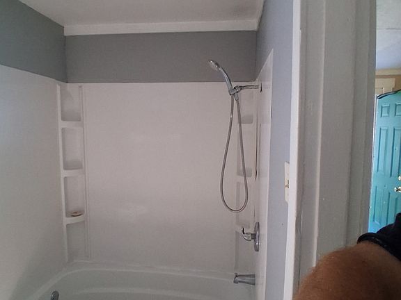 2nd image of 152 Church St
