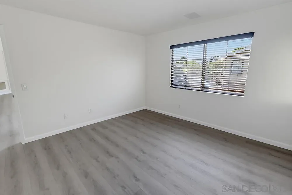 2 bed, 2.0 bath, 1139 sqft, $3,200 — Photo 4